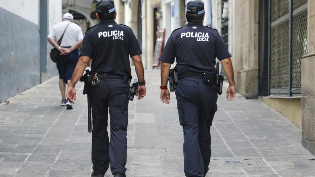 El profesor de academia investigado por filtrar supuestamente un examen de la Policía Local de Cáceres declara el día 9