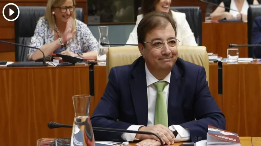 Vara pide al PP que se abstenga en el debate de investidura