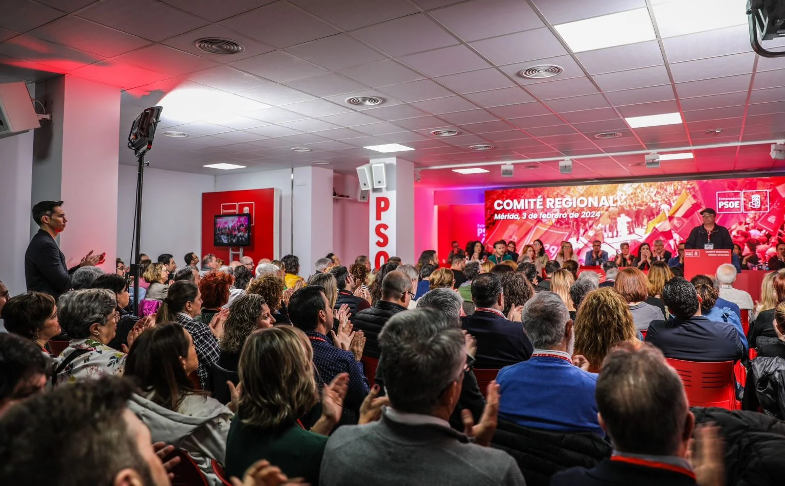 La Relevancia del 14º Congreso Extraordinario Regional del PSOE en Extremadura