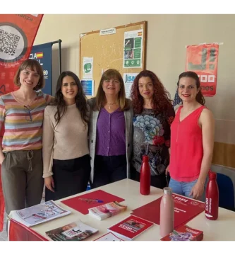 CCOO de Extremadura informa sobre derechos laborales al alumnado de la Facultad de Derecho de la UEX