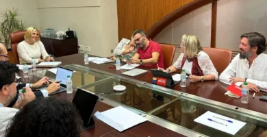 FECCOO Extremadura Anuncia Subida Salarial del 2% para Empleados Públicos en 2025