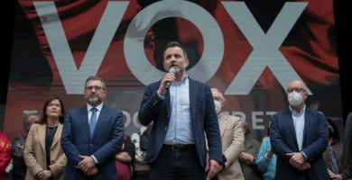 Vox condiciona el apoyo a los presupuestos regionales a la política migratoria