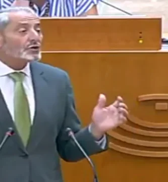 Polémica en Extremadura: Diputado del PP defiende la prostitución y acusa al PSOE de pagarla "con fondos públicos"