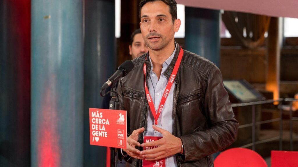 El Laberinto Académico de Manuel Borrego: Un Título en Entredicho Sacude al PSOE de Badajoz