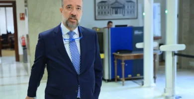 Un Vínculo Inesperado: El Exnúmero Dos de Interior del PP y el "Hacker del Poder